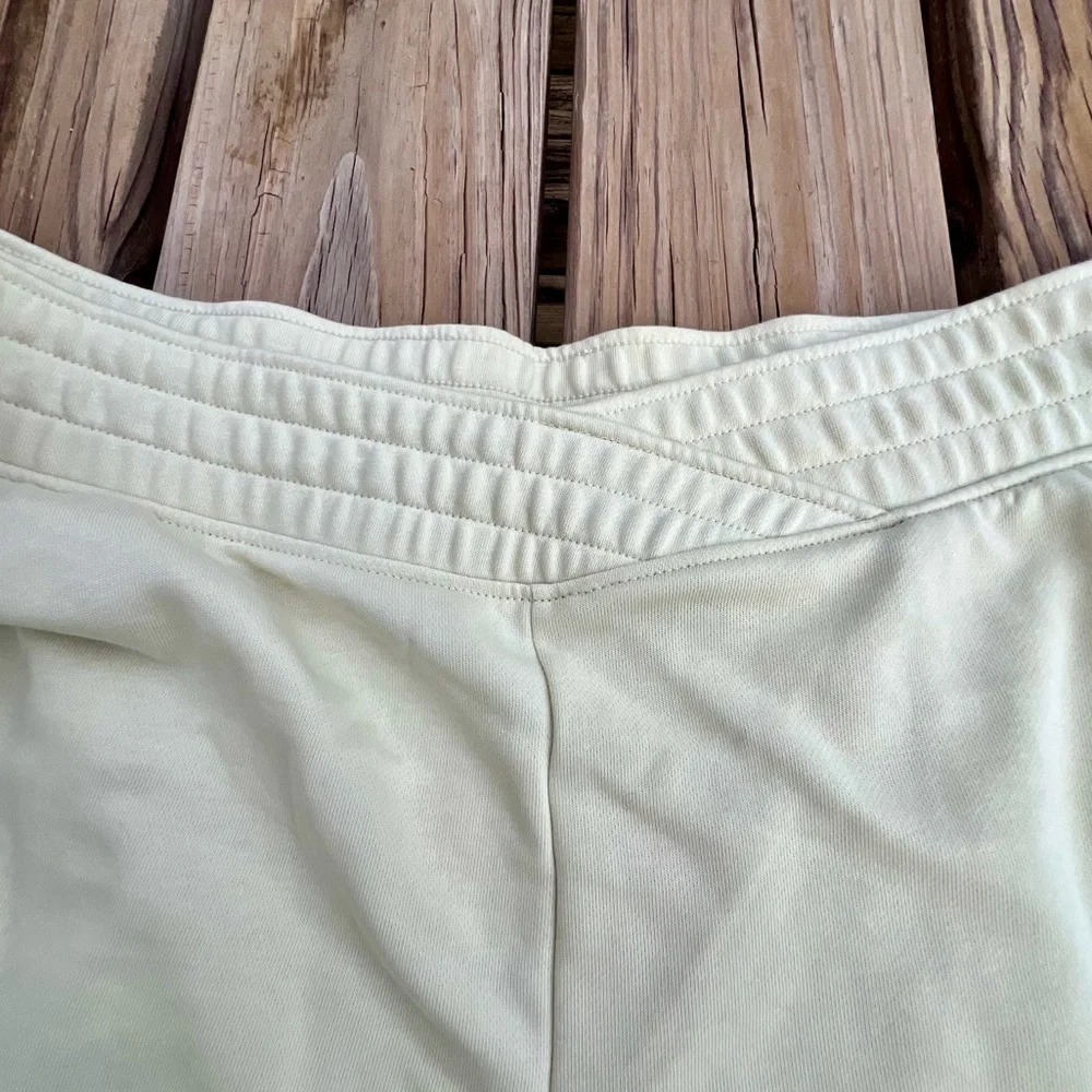 - Under Armour XL Rival Terry Knit Shorts! NEW!!